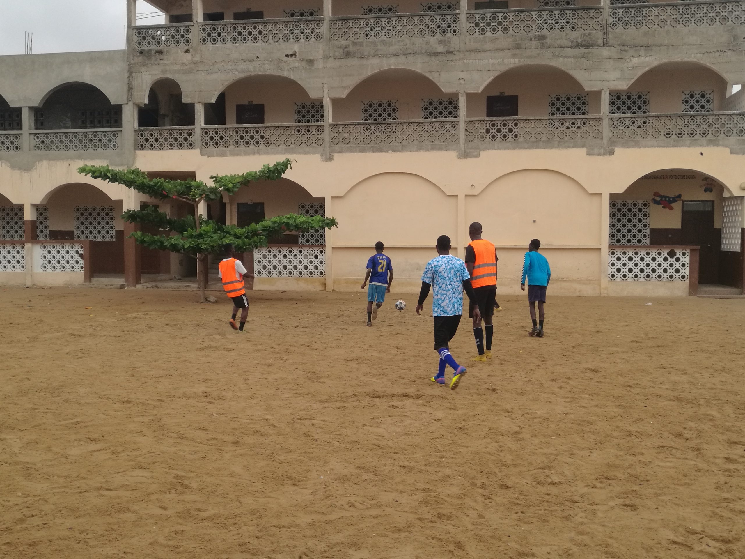 Togo/Religion : les jeunes de l&rsquo;EEPTO Baguida célèbrent le Seigneur à travers le football