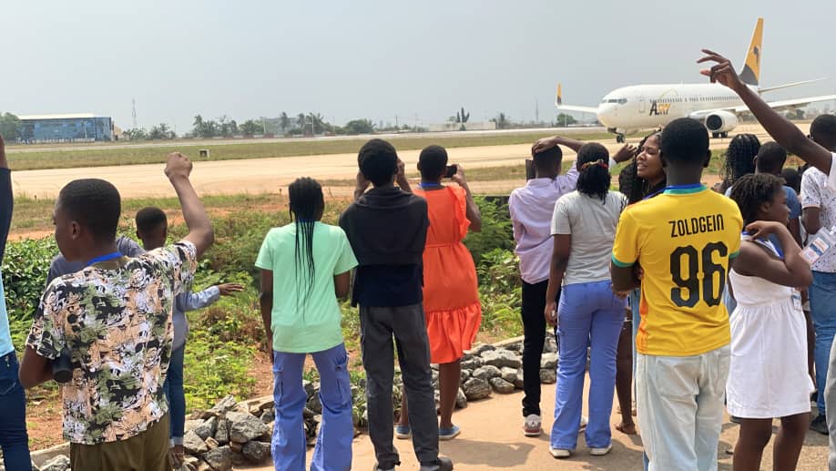Rotary club Togo : Des jeunes en visite à l&rsquo;Aéroport International Gnassingbé Eyadéma