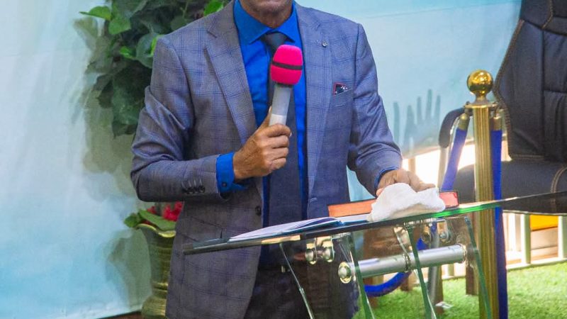 5ème jour de la Semaine de l&rsquo;Eglise : Apôtre EDOH Kossi Barthélémy instruit ses Fidèles sur la Crainte de Dieu