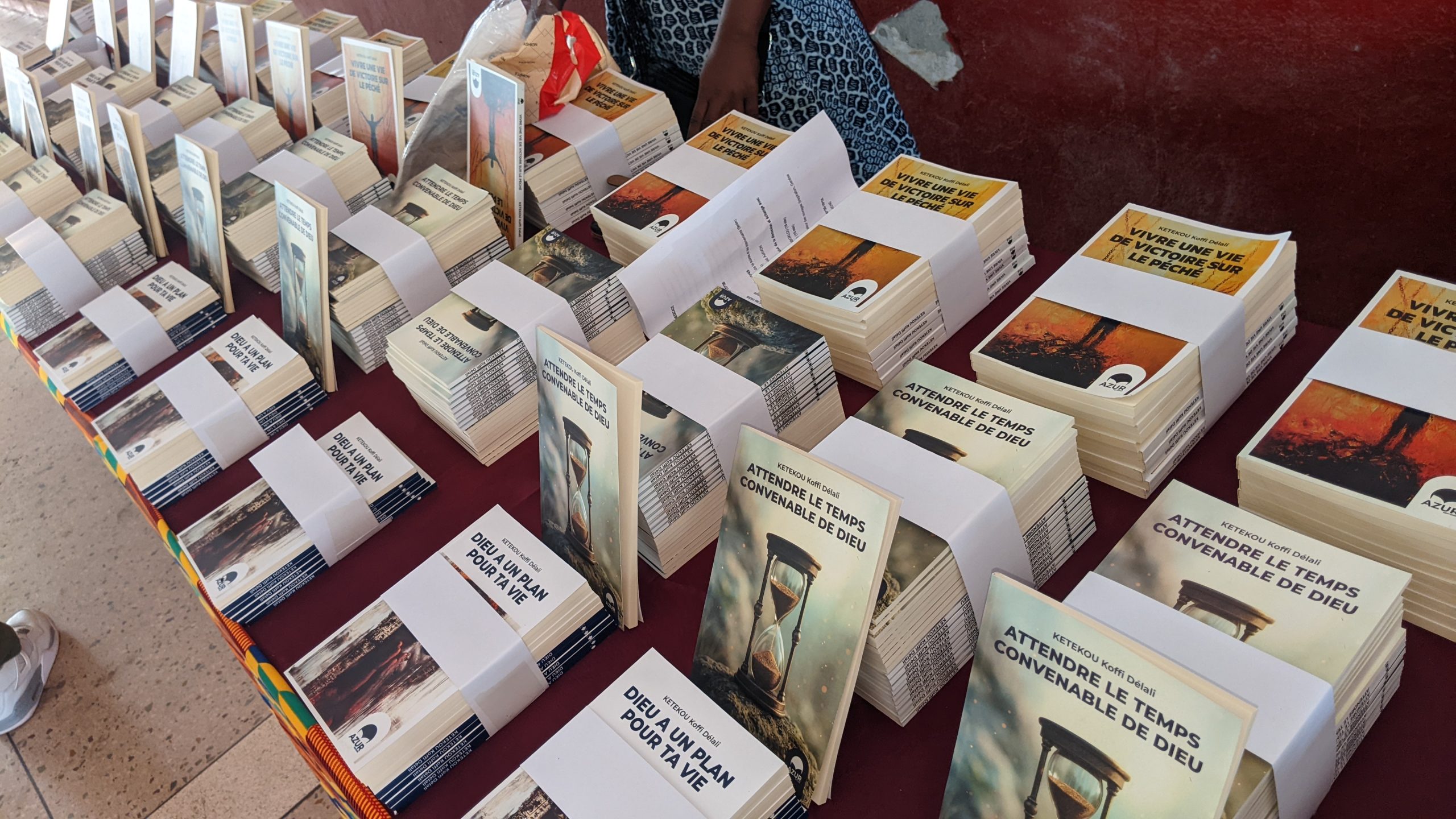 Sortie officielle d&rsquo;ouvrages : KETEKOU Koffi Délali dévoile trois Livres qui transforment des Vies