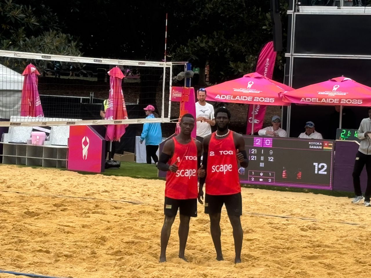 Mondial Beach-Volley : Les États-Unis stoppent le Togo, mais Kotoka et Samani quittent la scène avec honneur