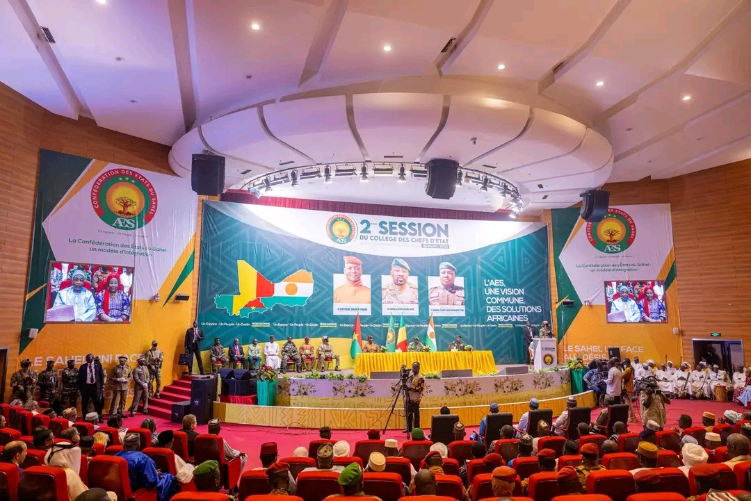 Sommet de Bamako : les dirigeants de l’AES renforcent leur alliance et lancent de nouveaux projets stratégiques
