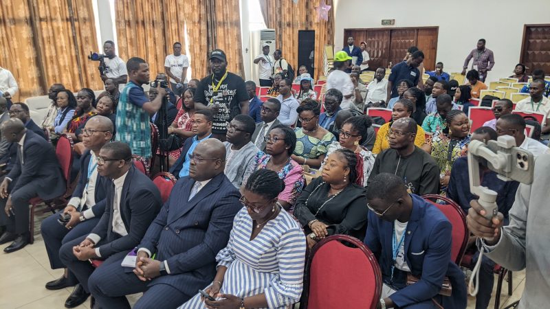 « Une avancée sociale majeure : l’Assurance Maladie Universelle transforme la protection des travailleurs non salariés au Togo »